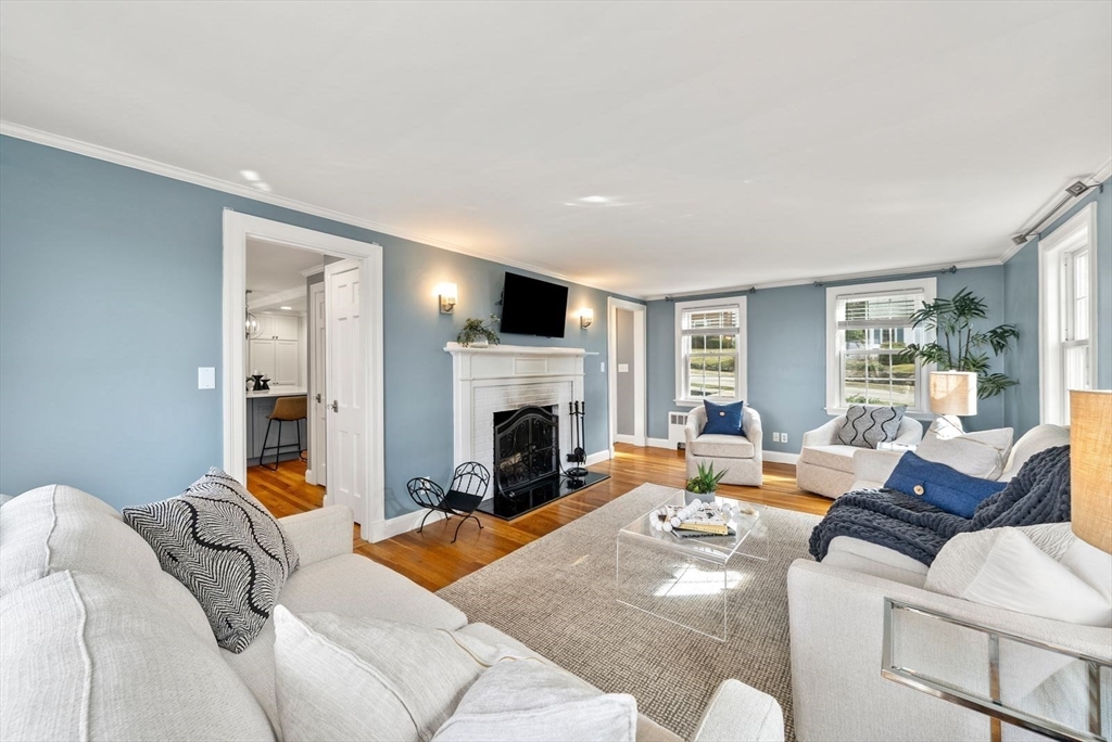 166 Hillcrest Road