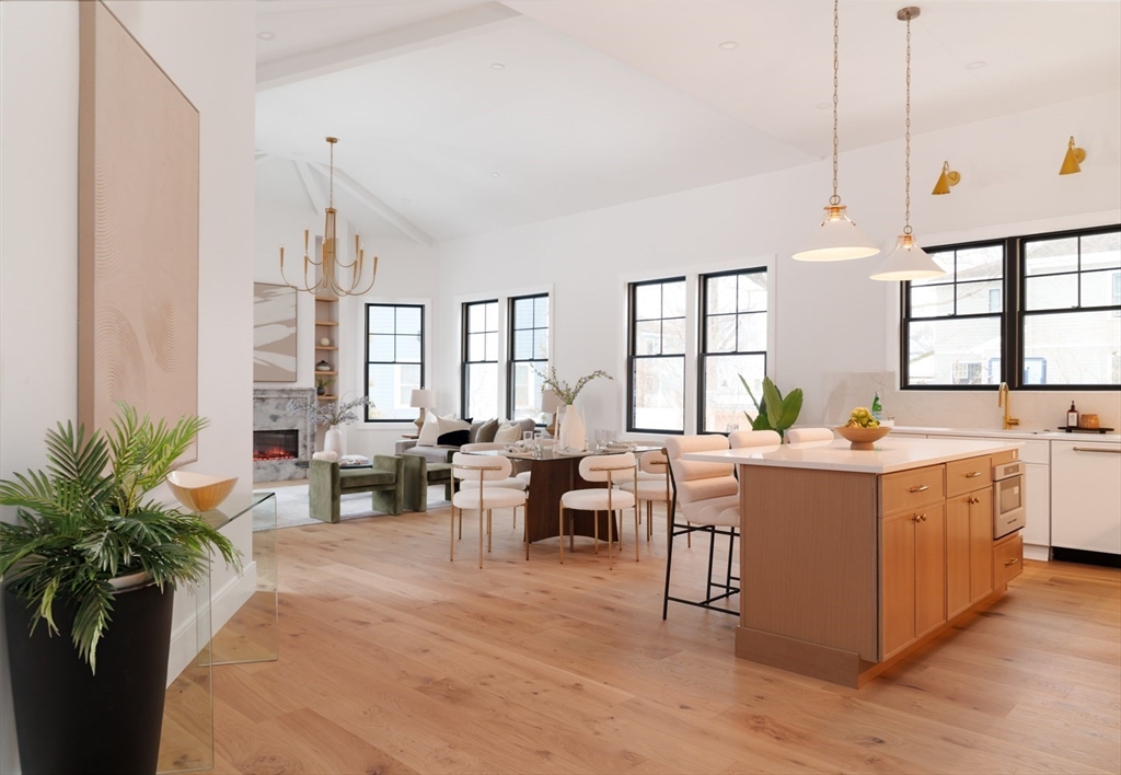 712 Watertown Street