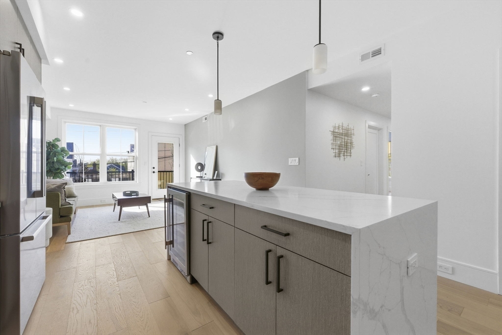 230 Washington St # 1