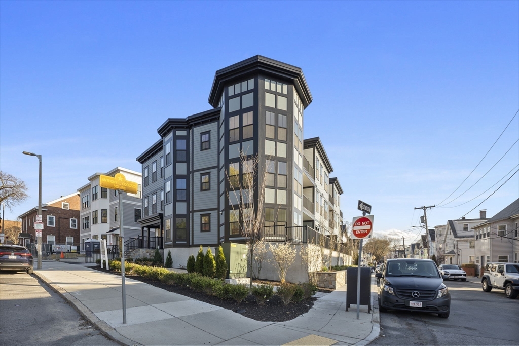 230 Washington St # 1