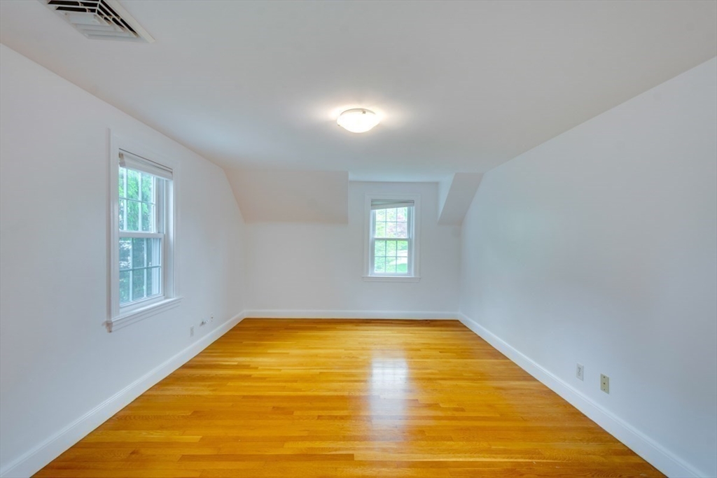 29 Parker Rd