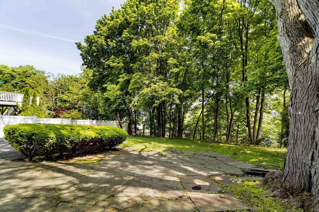 77 Jordan Rd
