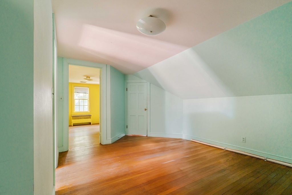77 Jordan Rd