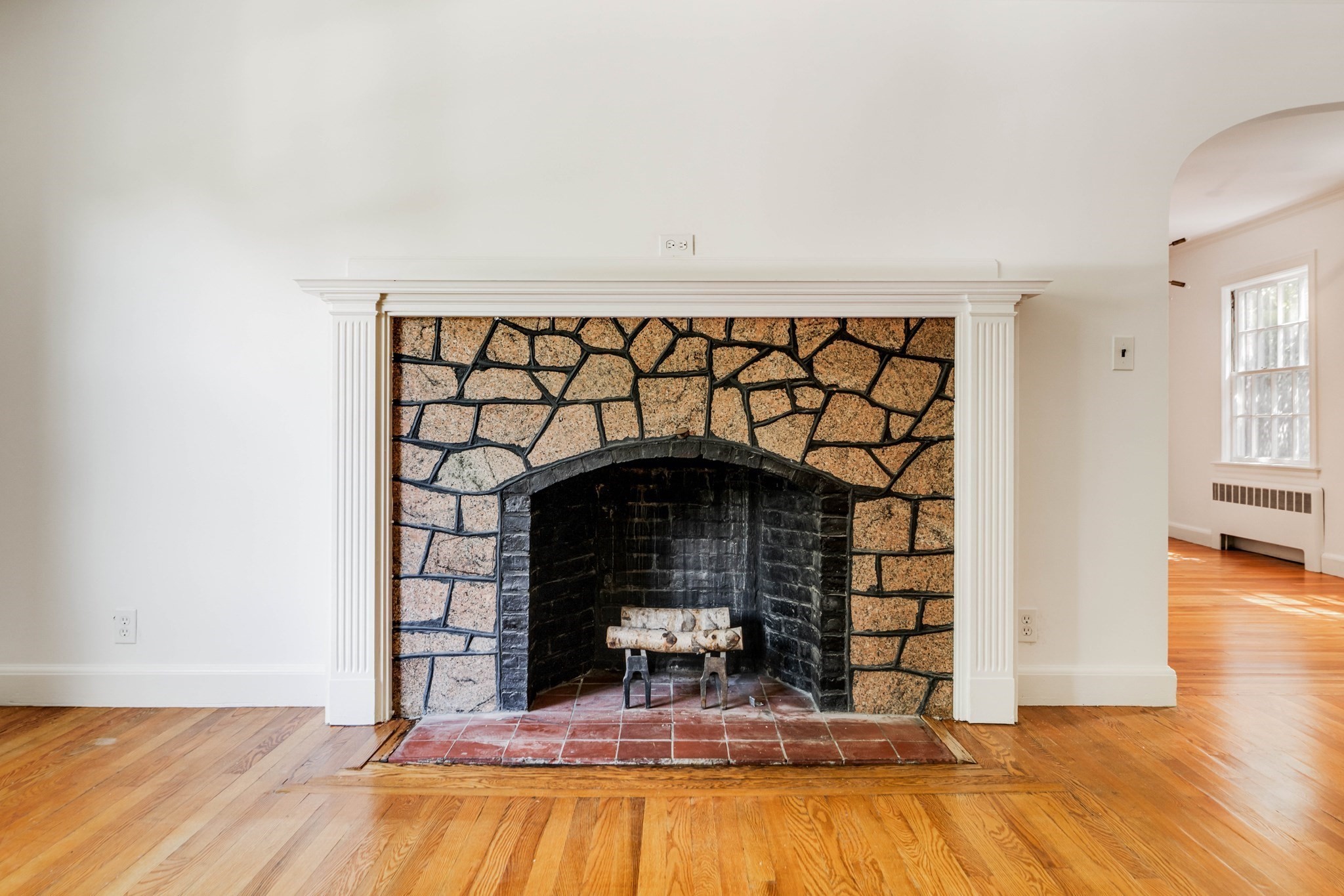 77 Jordan Rd