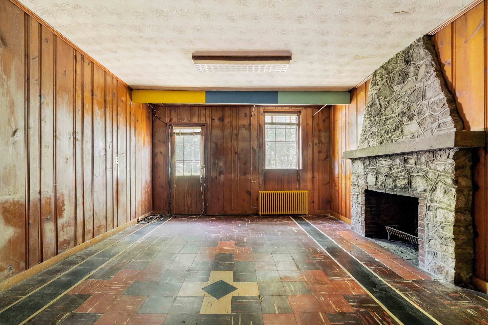 77 Jordan Rd