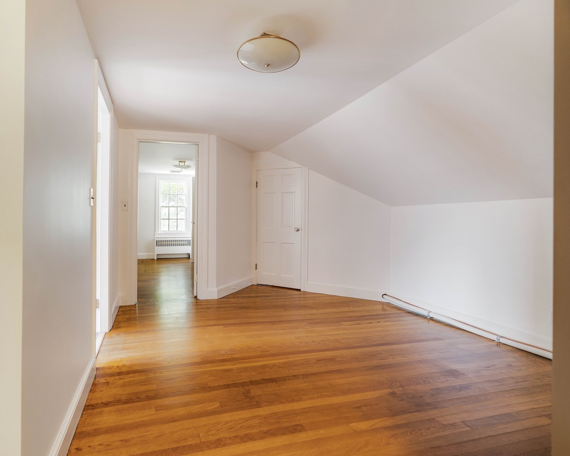 77 Jordan Rd