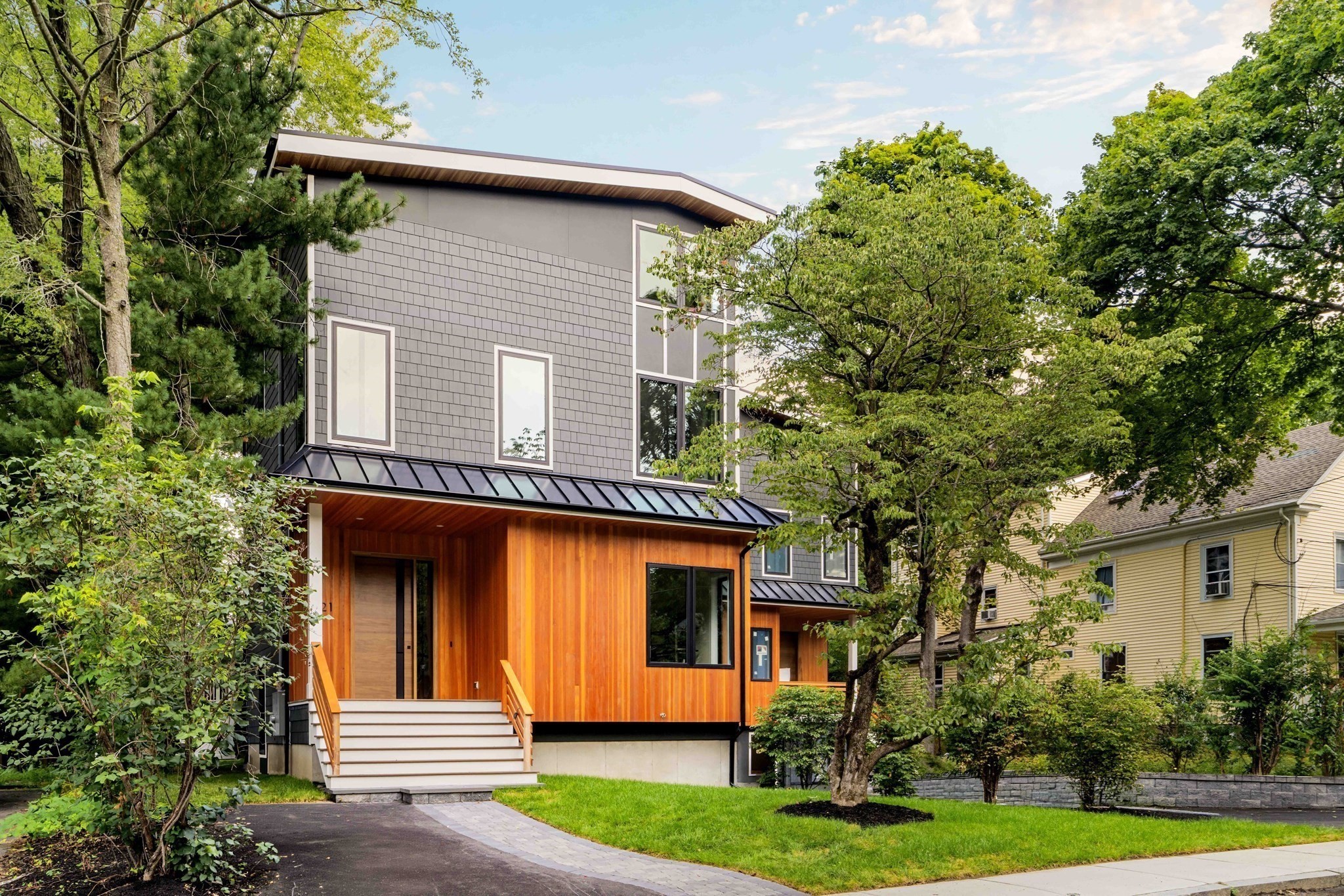 19-21 Maple Park # 1