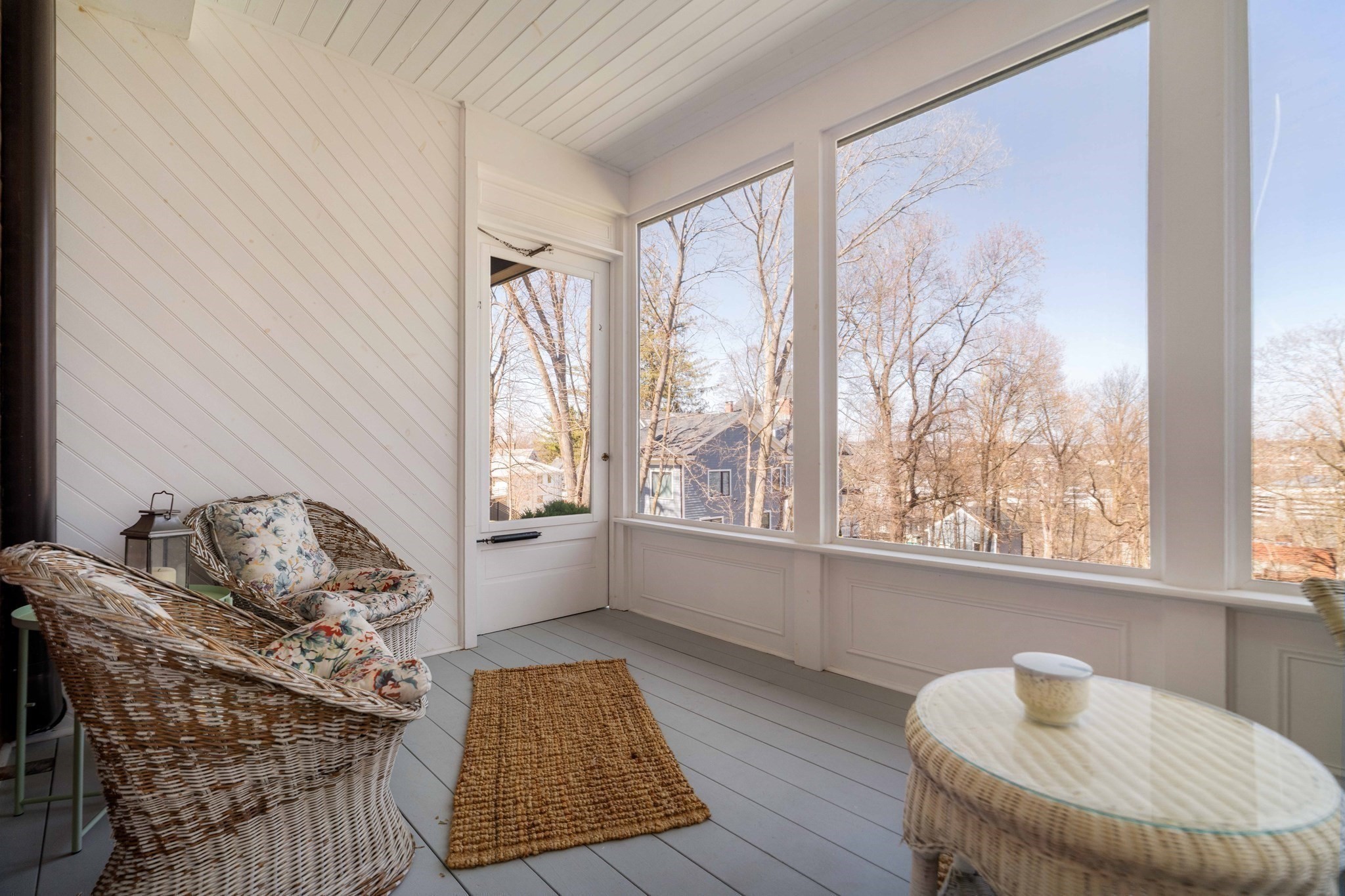 103 Bellevue St # 4