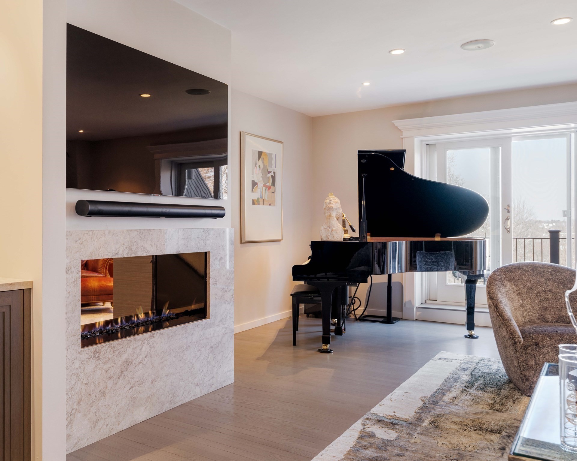 103 Bellevue St # 4