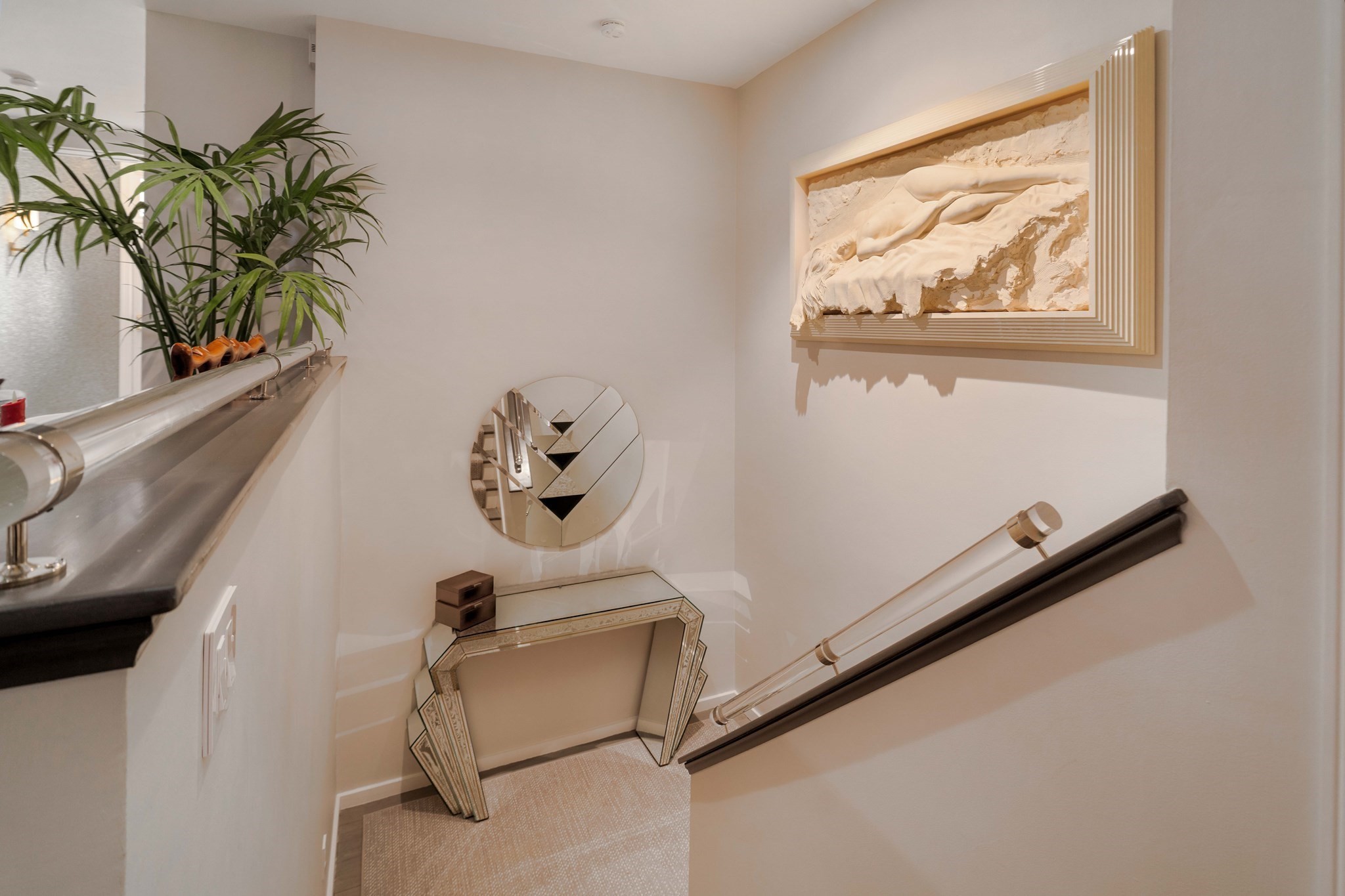 103 Bellevue St # 4