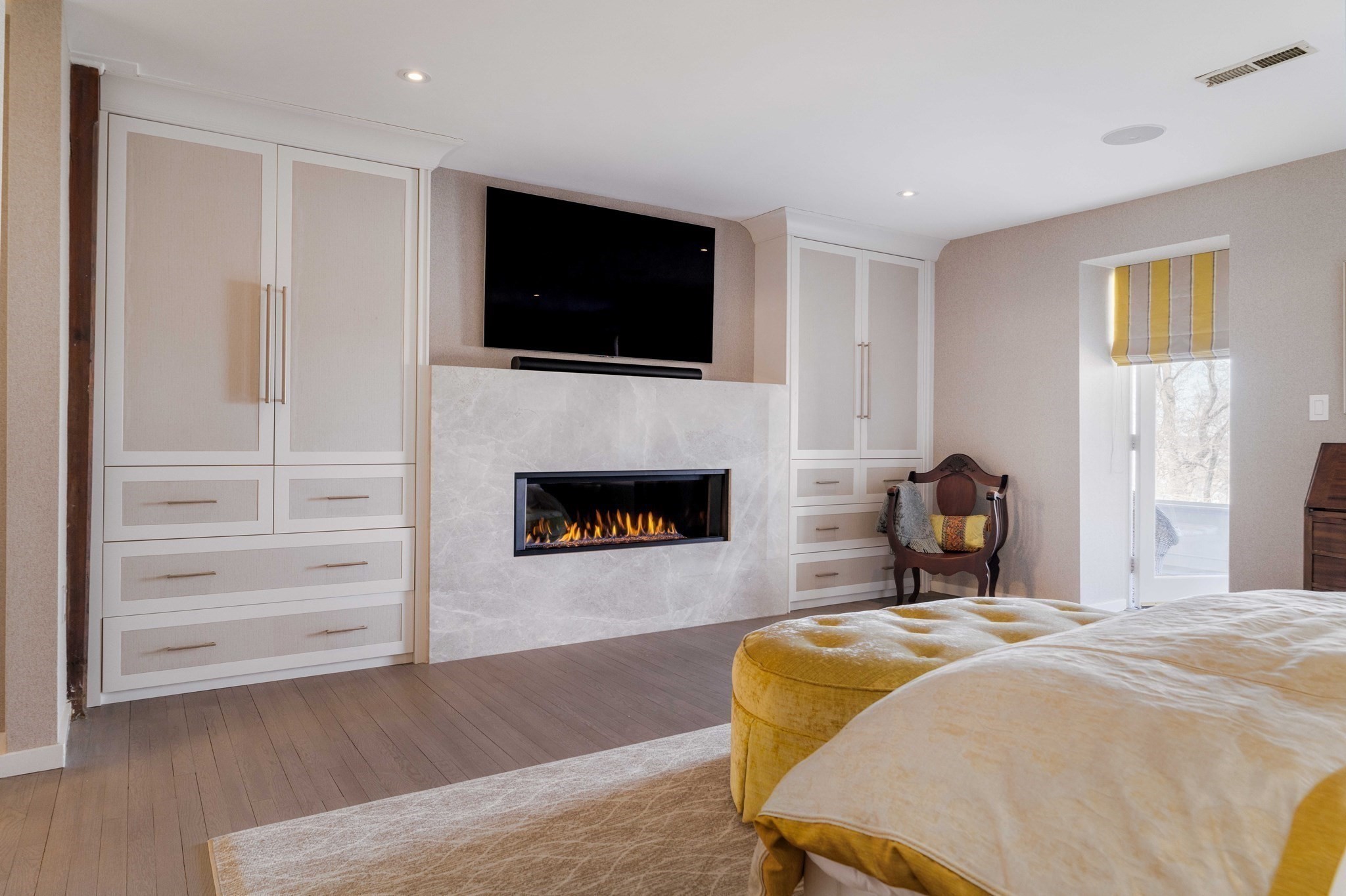 103 Bellevue St # 4