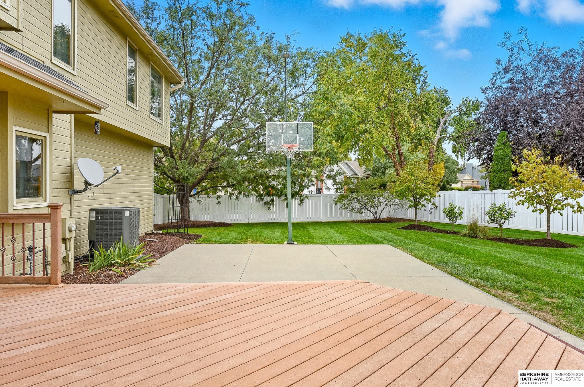 16603 Edna Street, Omaha