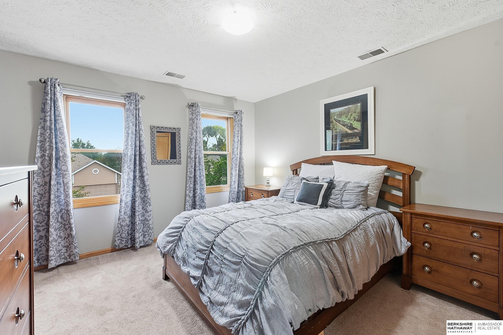 16603 Edna Street, Omaha