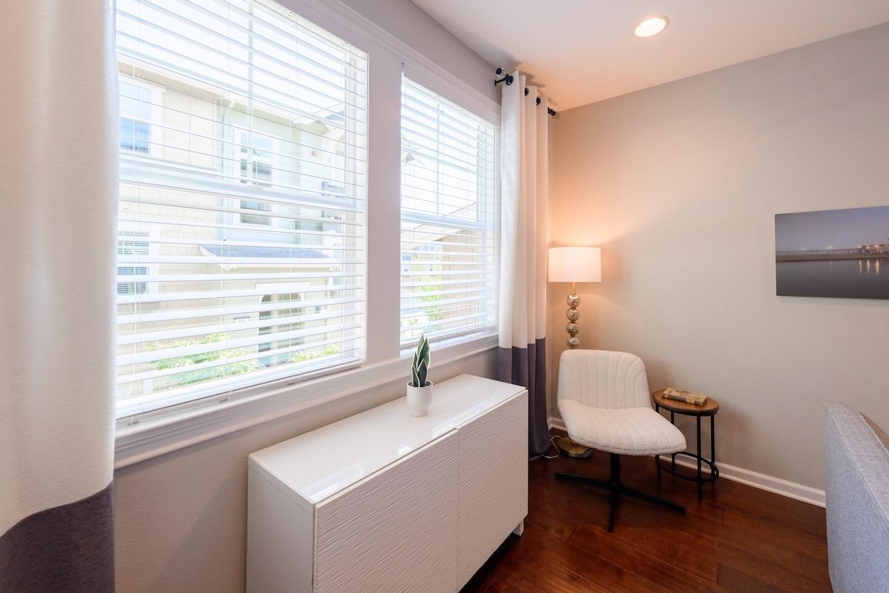 237 Bluebonnet LN 302