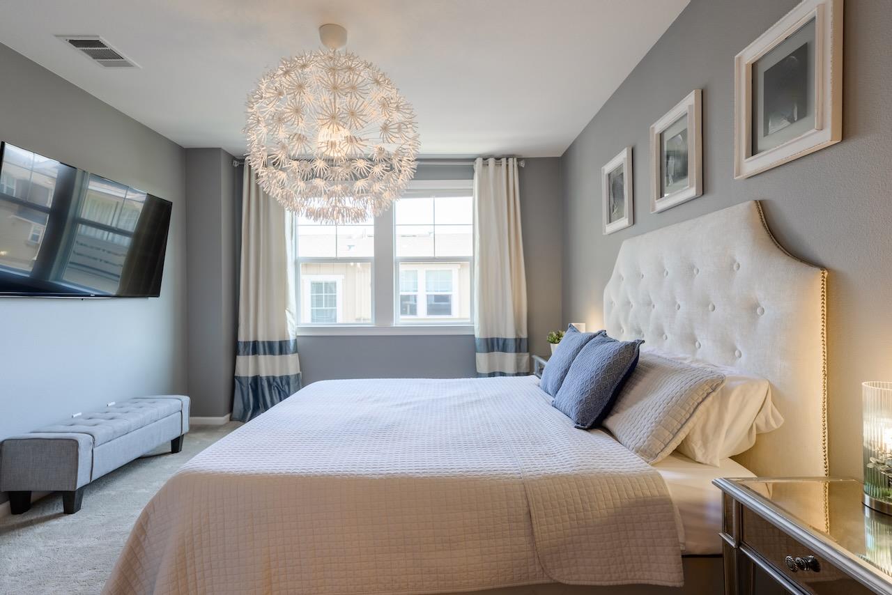 237 Bluebonnet LN 302