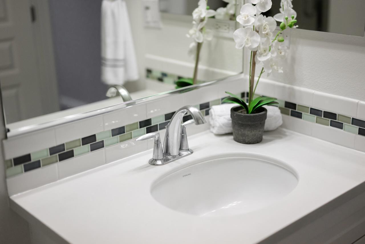 237 Bluebonnet LN 302