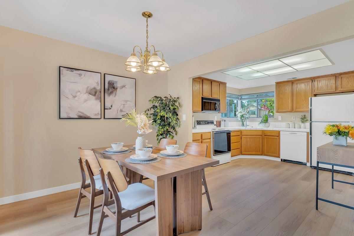 19 Winding Way