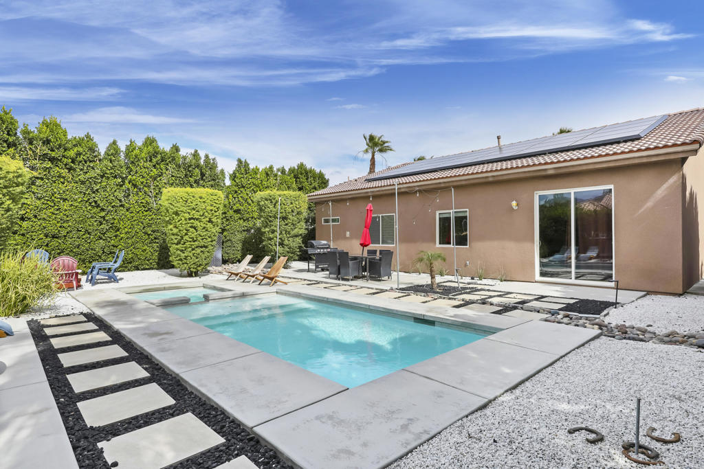 31715 Avenida Alvera