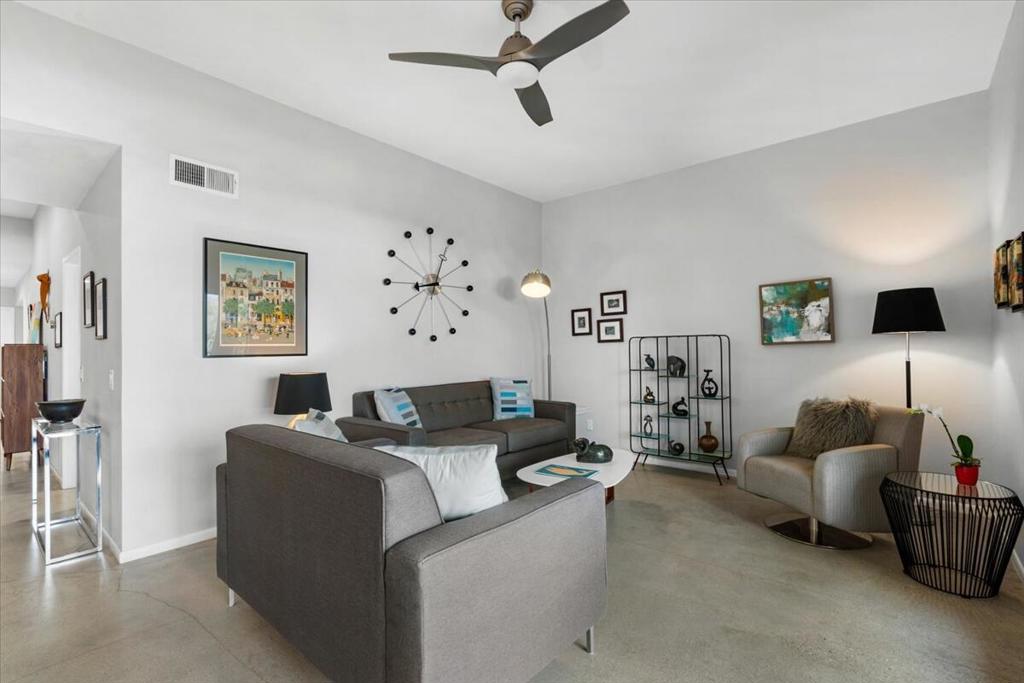 72302 Merry Vale Way