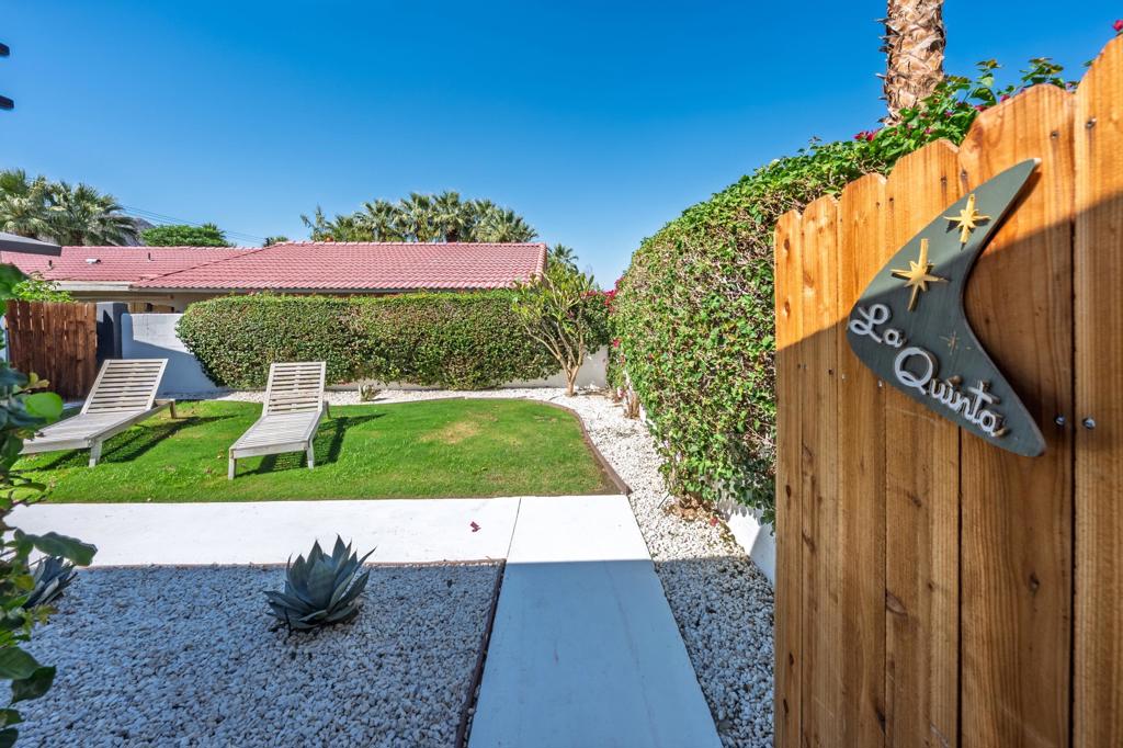 52905 Avenida Martinez