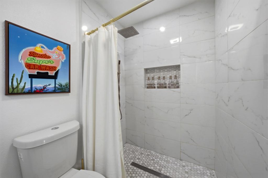 52905 Avenida Martinez