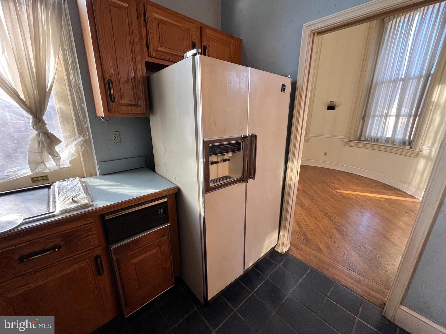 301 G STREET NE Unit: 23