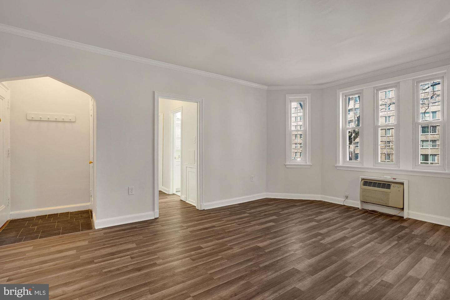 3051 IDAHO AVENUE NW Unit: 102