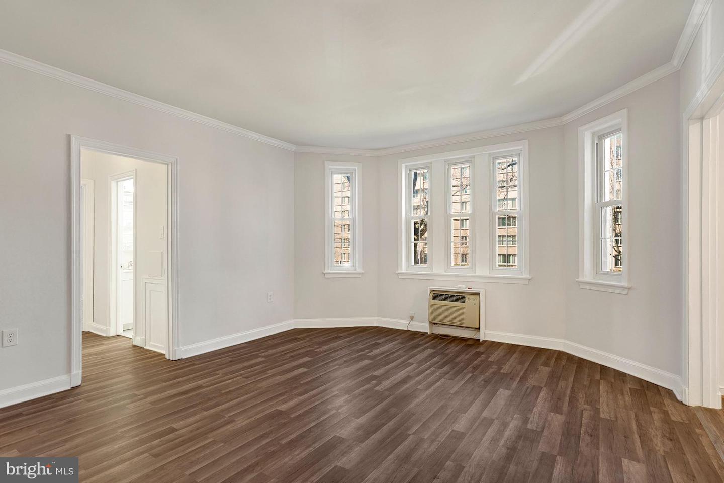 3051 IDAHO AVENUE NW Unit: 102