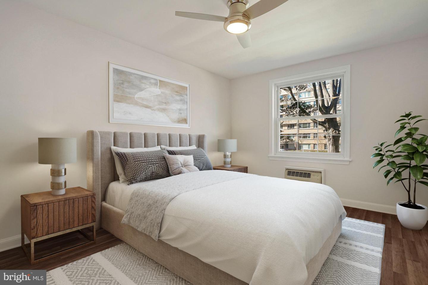 3051 IDAHO AVENUE NW Unit: 102
