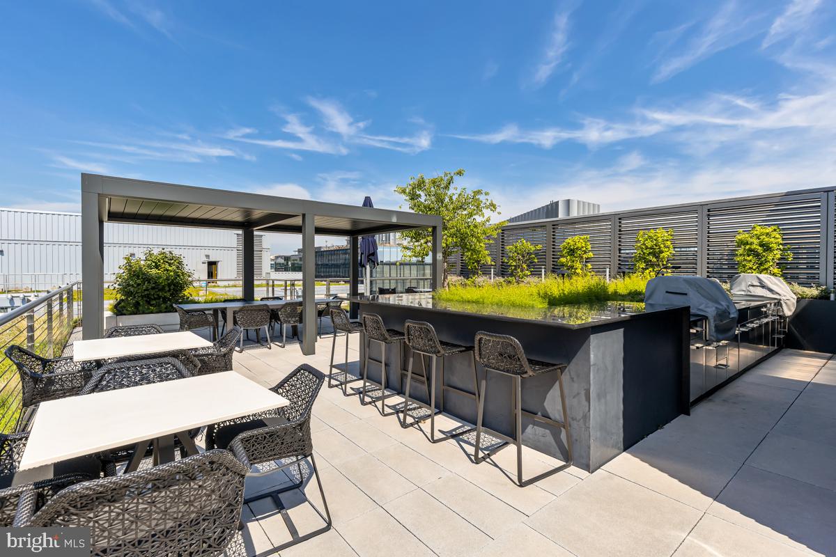 925 H STREET NW Unit: 709