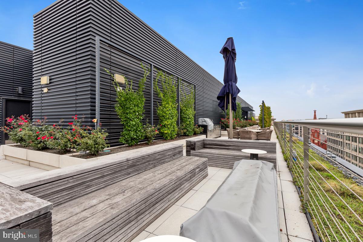 925 H STREET NW Unit: 709