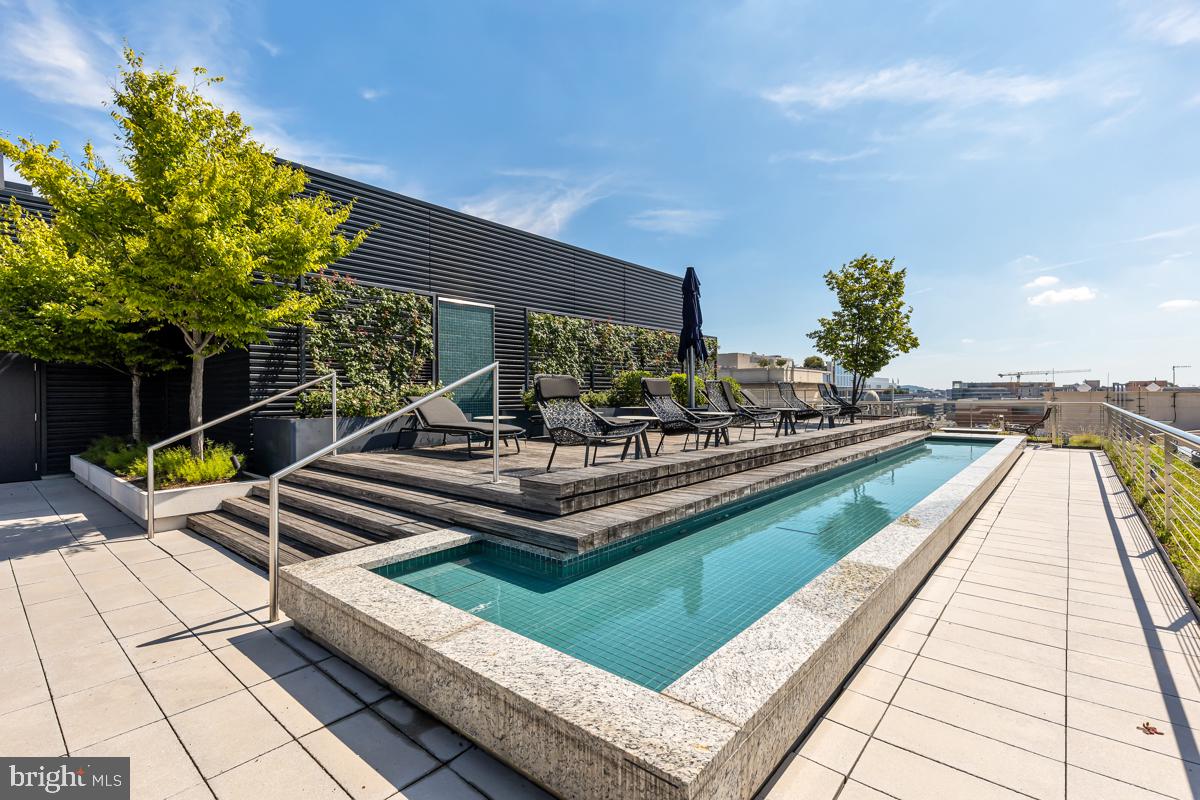 925 H STREET NW Unit: 709
