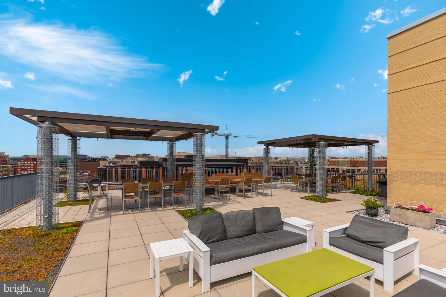 1 Scott CIRCLE NW Unit: 618