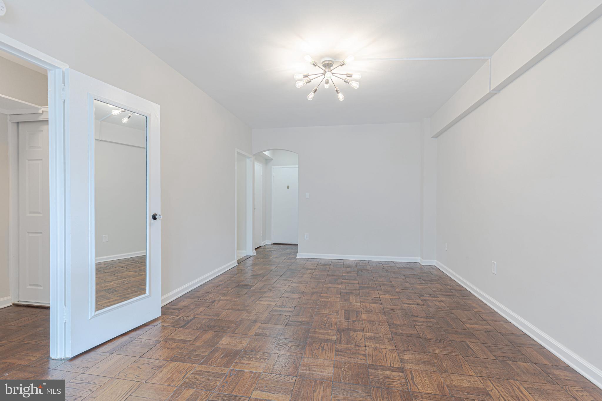 1 Scott CIRCLE NW Unit: 618