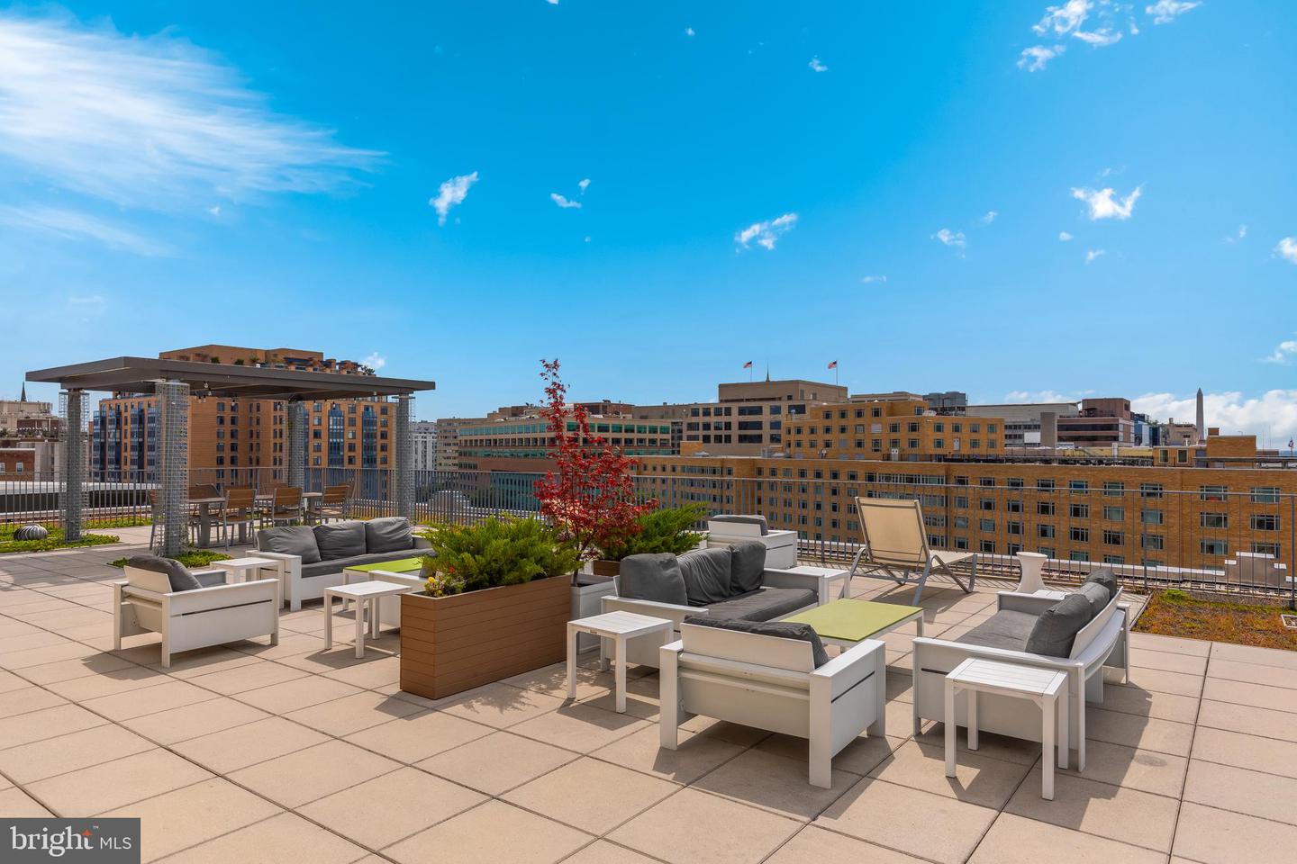 1 Scott CIRCLE NW Unit: 618
