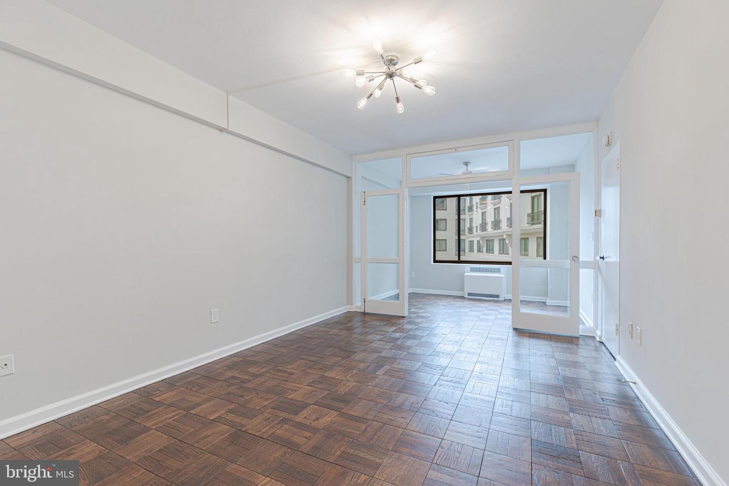 1 Scott CIRCLE NW Unit: 618
