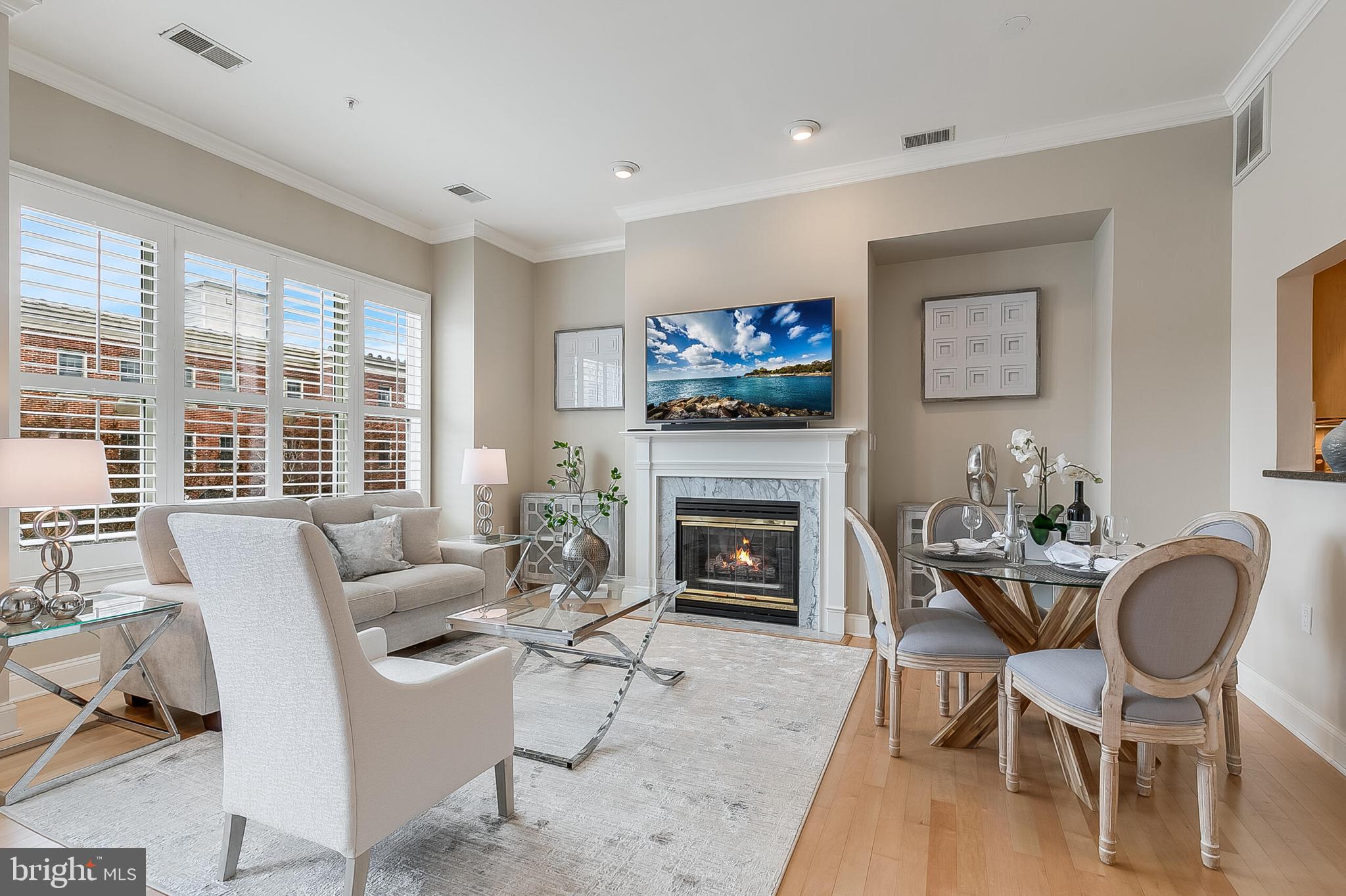 2409 20th St NW #1093