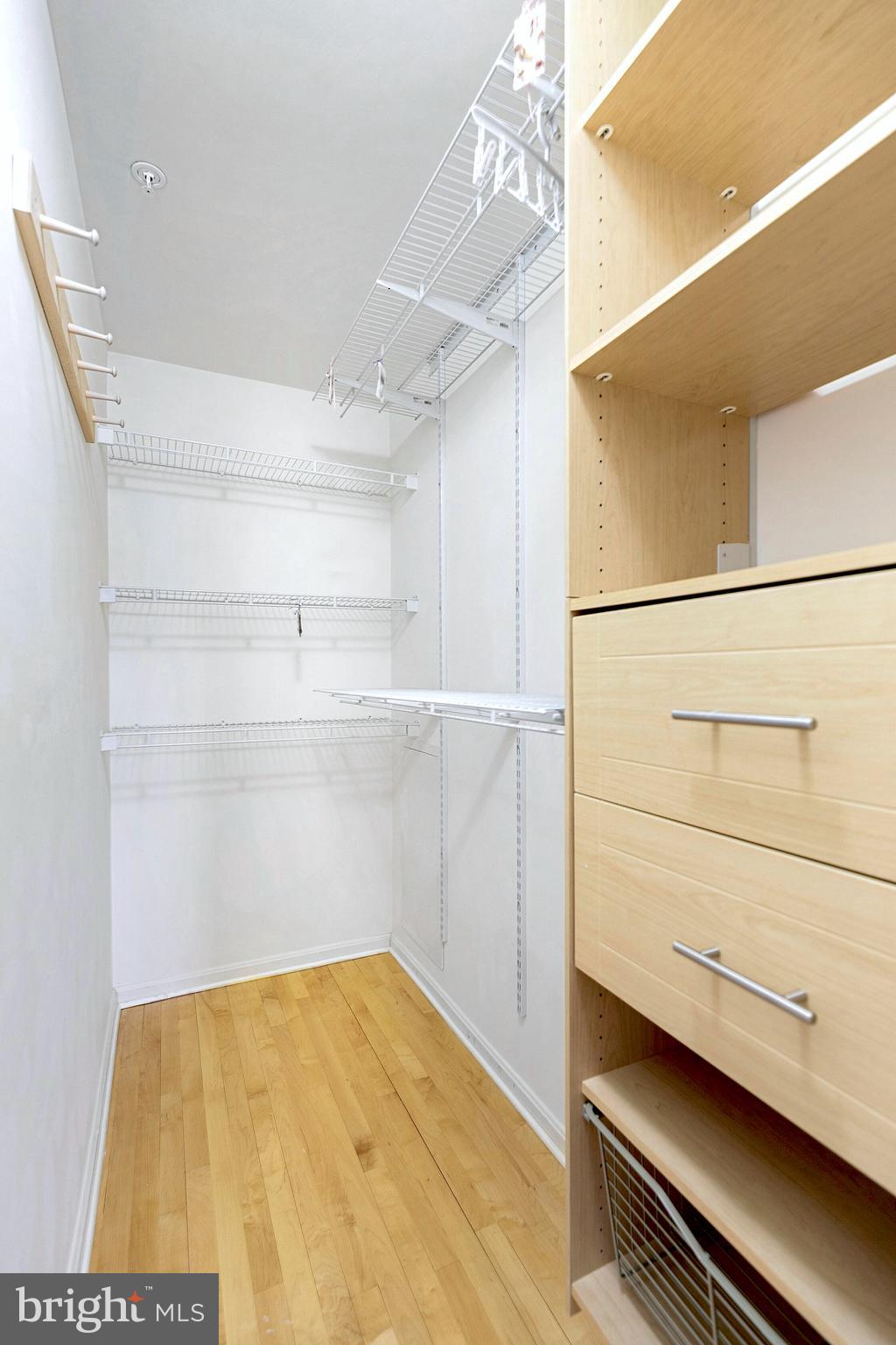 2409 20th St NW #1093