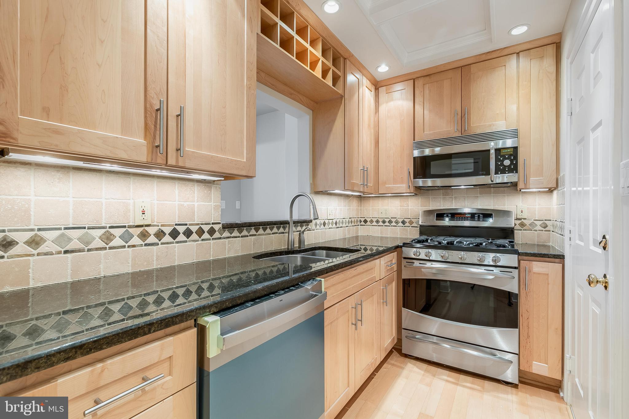 2409 20th St NW #1093