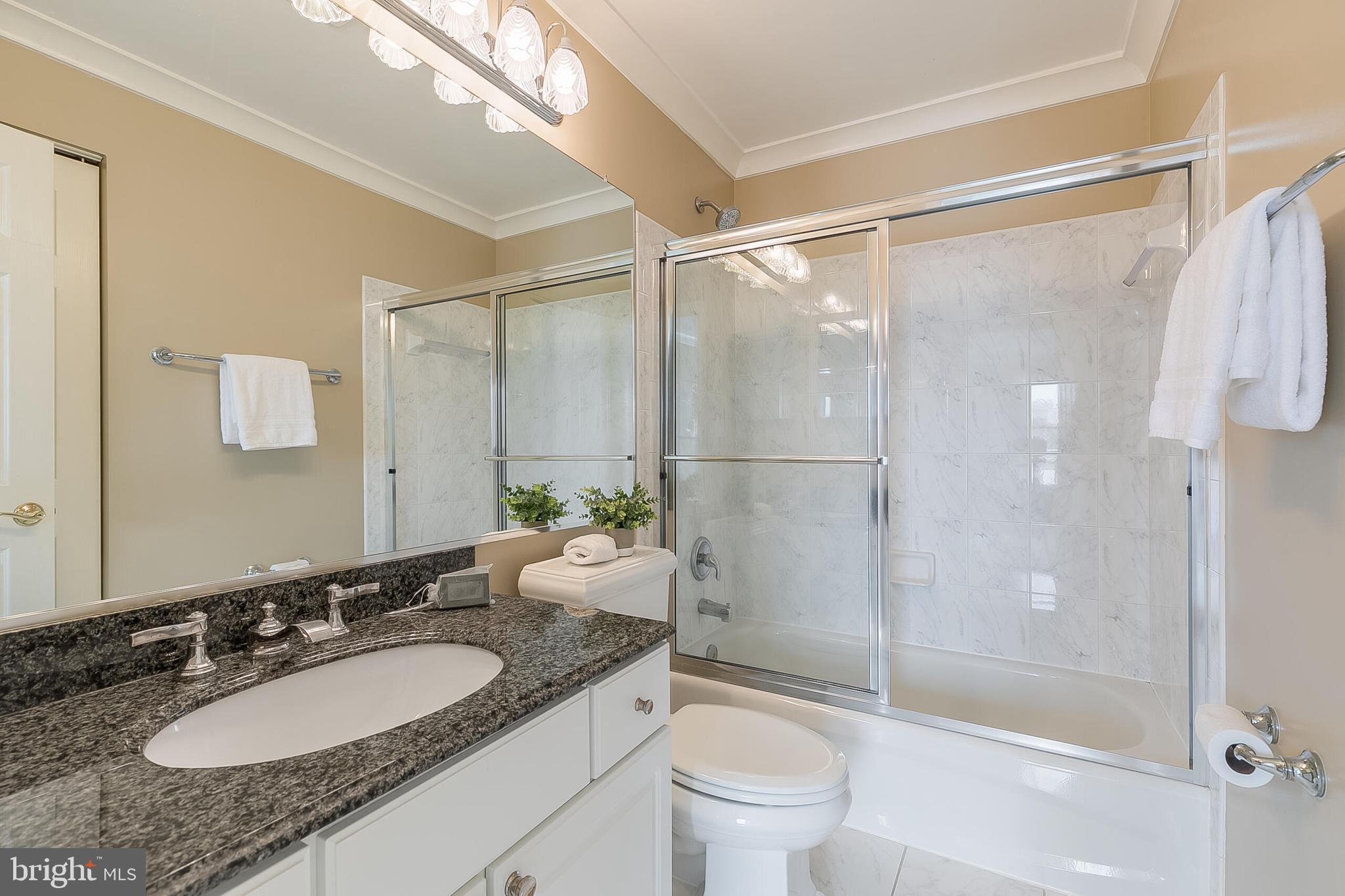 2409 20th St NW #1093