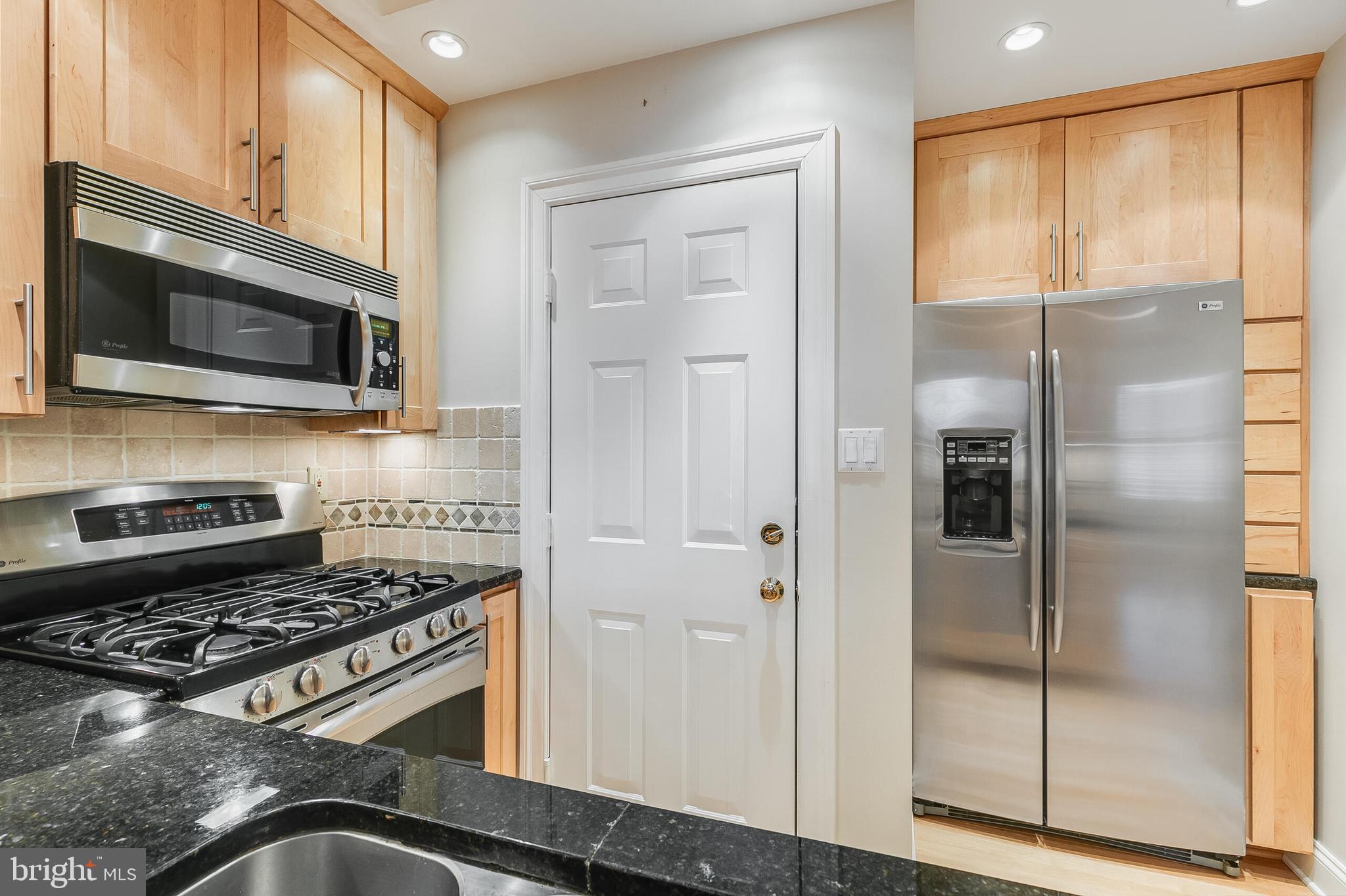 2409 20th St NW #1093