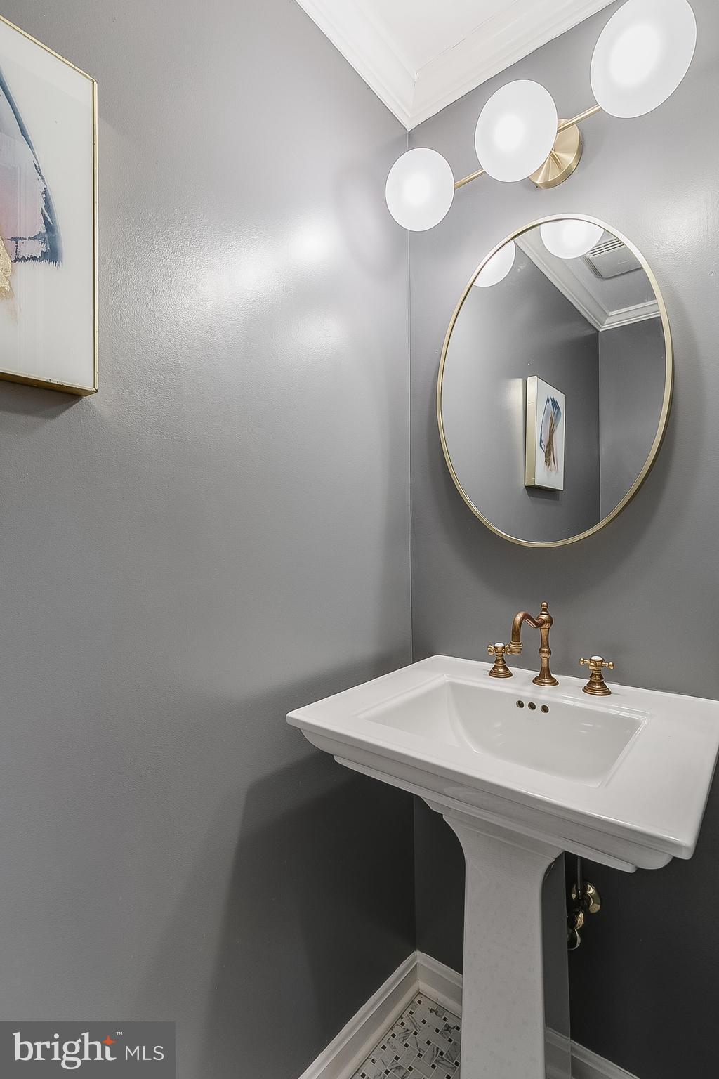 2409 20th St NW #1093