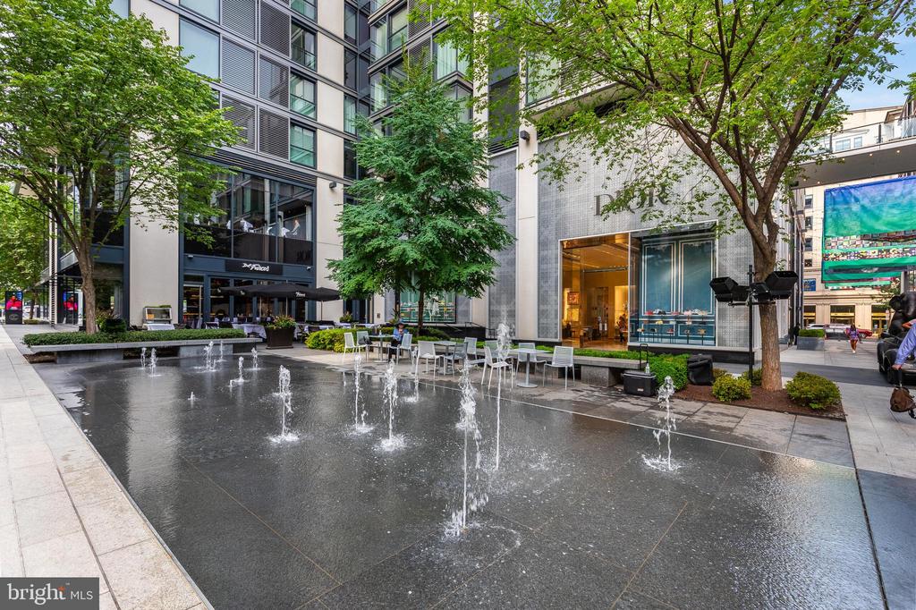 920 I STREET NW Unit: 812