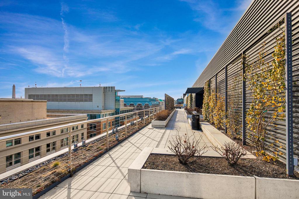 920 I STREET NW Unit: 812