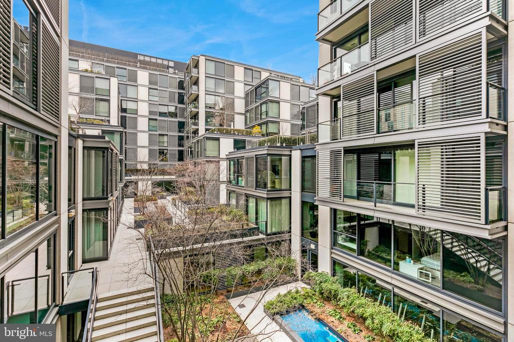 920 I STREET NW Unit: 812