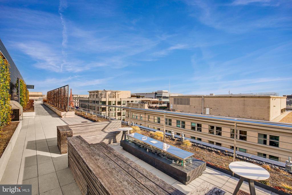 920 I STREET NW Unit: 812