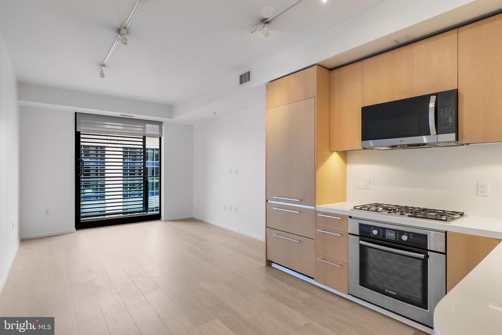 920 I STREET NW Unit: 812
