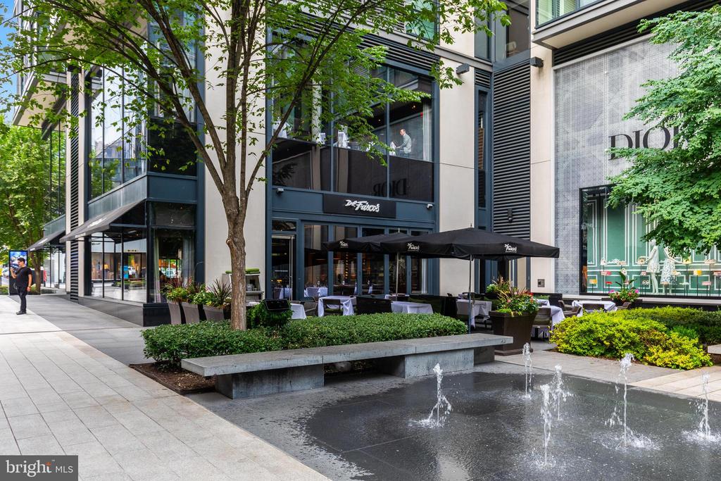 920 I STREET NW Unit: 812