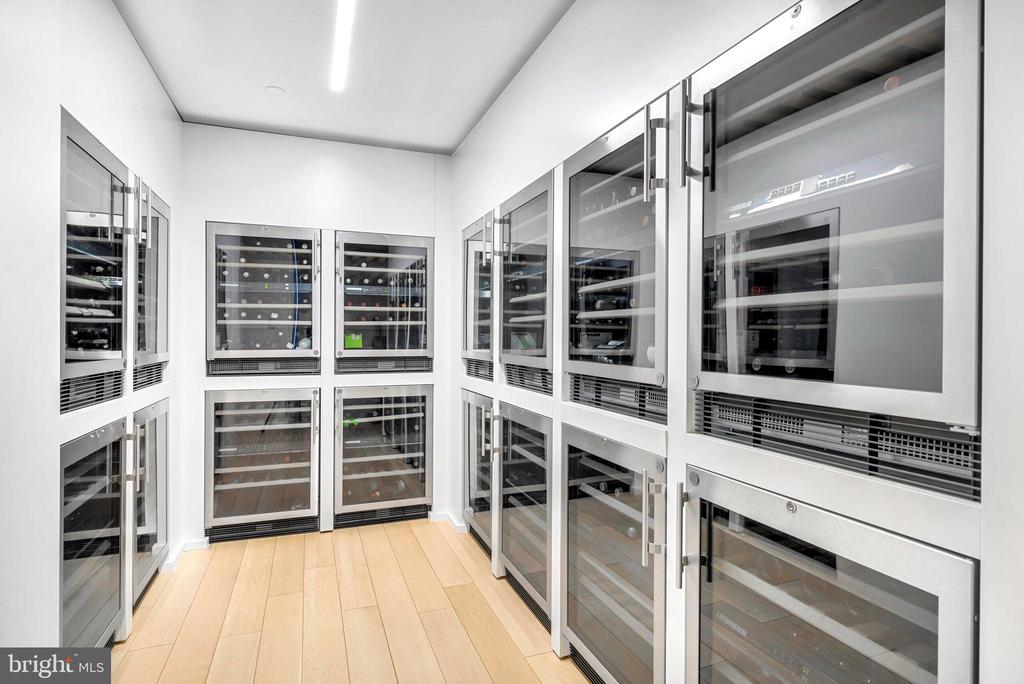 920 I STREET NW Unit: 812