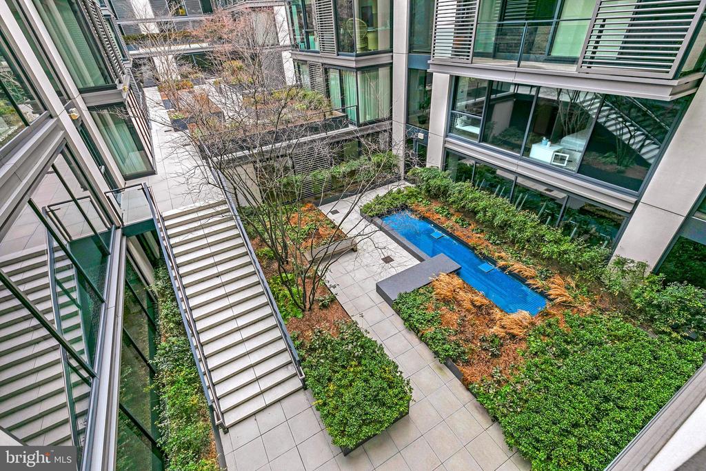 920 I STREET NW Unit: 812